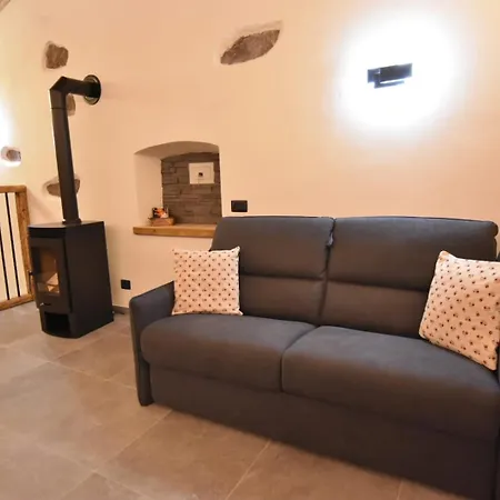 Bus Di Gheti 펜션 Dosoledo